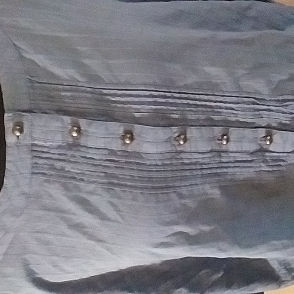 Avenue Pull Over Top - Picture 2 of 8